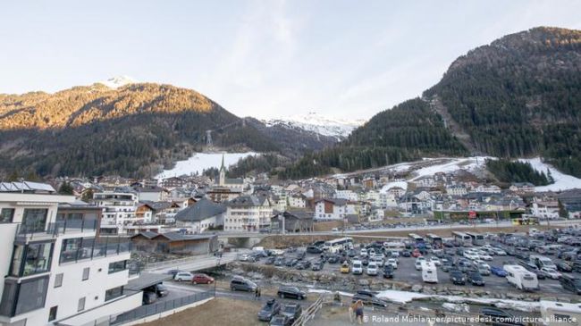 Skiing in Ischgl — despite the coronavirus pandemic