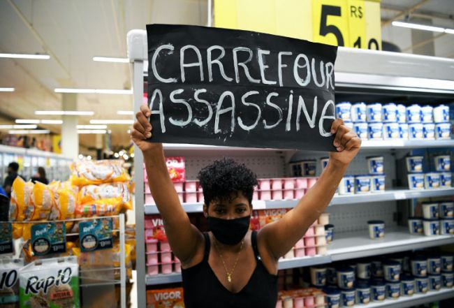 Brazil police arrest supervisor in deadly Carrefour beating