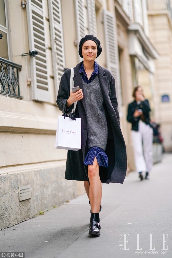 十一假后脸变圆?穿上V领毛衣不用PS一样瘦